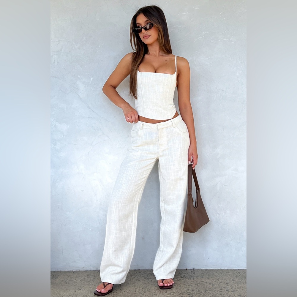 White Fox Boutique Head Rush Pants Cream Size XS NWT